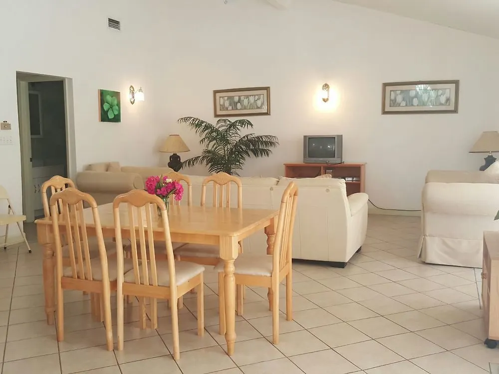 The Limes Hotel Jolly Harbour Villa